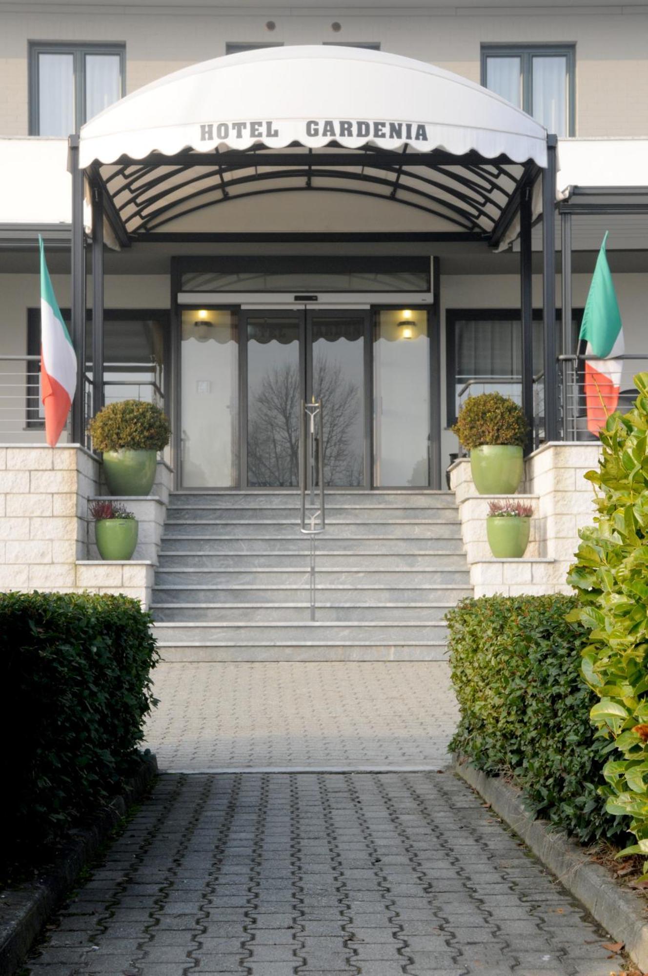 Hotel Gardenia Romano Canavese Extérieur photo
