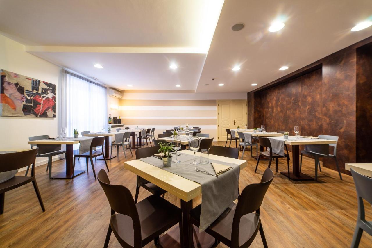 Hotel Gardenia Romano Canavese Extérieur photo