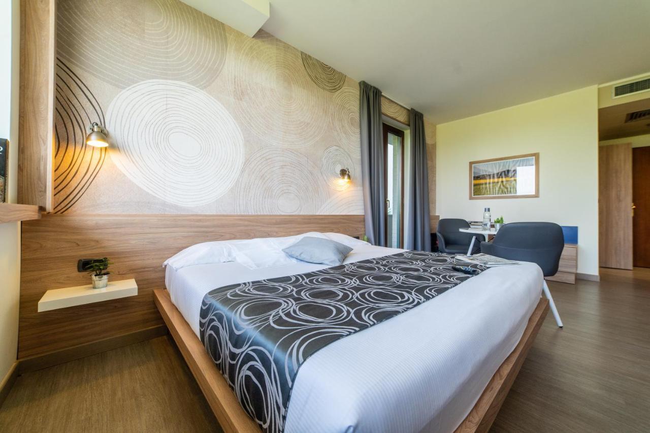 Hotel Gardenia Romano Canavese Extérieur photo